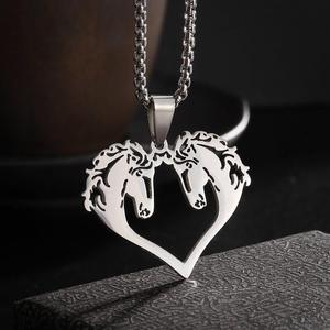 Collana con Ciondolo Cavallo in Acciaio Inossidabile 316L, Catena Unisex Trendy per Feste Autunno/Inverno, Stile Hip Hop - Product Image 2