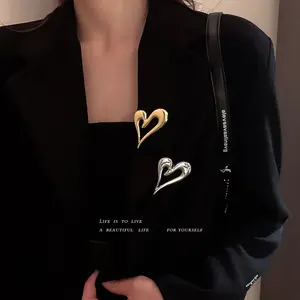 Женские дизайнерские ювелирные изделия корейская мода золотая металлическая любовная брошь заколка посеребренные броши