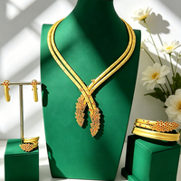T436A Vente en gros usine, Nouveauté : Ensemble de bijoux 4 pièces pour femme, exquis, style africain, motif floral, idéal pour mariage et rendez-vous, dernière collection
