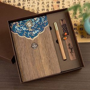 Set Regalo di Quaderni Culturali e Creativi Gangtong, Confezione Regalo con Incisione, Souvenir Aziendale per Festività e Commemorazioni - Product Image 2