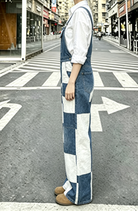 SOONREE Checkerboard Patchwork Denim Overalls Men Blue White Pattern Jumpsuit Streetwear Vintage Bib Overalls <strong>Baggy</strong> <strong>Dungarees</strong> - Product Image 4