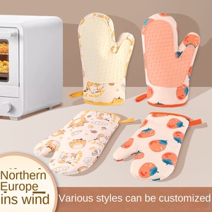 ถุงมือผ้าฝ้ายน่ารักมีฉนวนกันความร้อนแผ่นซิลิโคนกันความร้อนเตาอบและอบไมโครเวฟสำหรับใช้ในครัวขายส่ง - Product Image 4