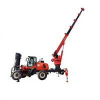 Grue télescopique de chariot élévateur de flèche de 3 à 8 tonnes, grue de potence de chariot élévateur 4WD tout-terrain, grue modifiée de queue de chariot élévateur