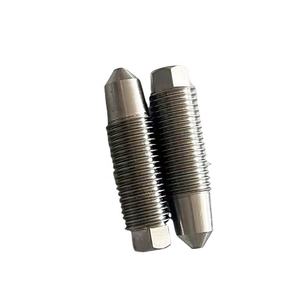 Vis de serrage en acier inoxydable A39661.0200 pour gerbeur Kalmar, gerbeur de conteneurs vides et pièces mécaniques de chariot élévateur - Product Image 2