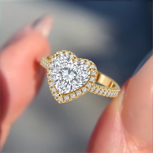 <span class=keywords><strong>Bague</strong></span> halo pour <span class=keywords><strong>femme</strong></span> en <span class=keywords><strong>or</strong></span> massif 14 carats avec diamant de laboratoire certifié en forme de cœur de 3 carats - Product Image 3