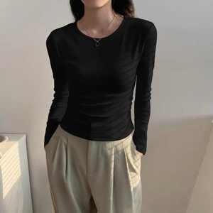 Vêtements de mode respirants respectueux de la peau avec logo personnalisé 2025 Crop Top Y2k à manches longues pour femmes - Product Image 5