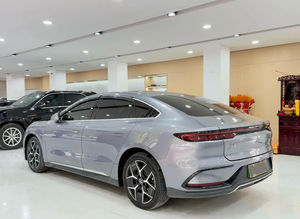 Nouvelle Tendance : BYD Han Honor Edition, Autonomie EV 605 km, Conduite à Gauche Premium, Gris Temps, Batterie 70-90 kWh, Véhicule à Énergie Nouvelle - Product Image 5