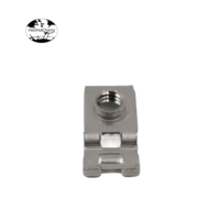 Support de montage en métal robuste avec insert fileté pour applications automobiles