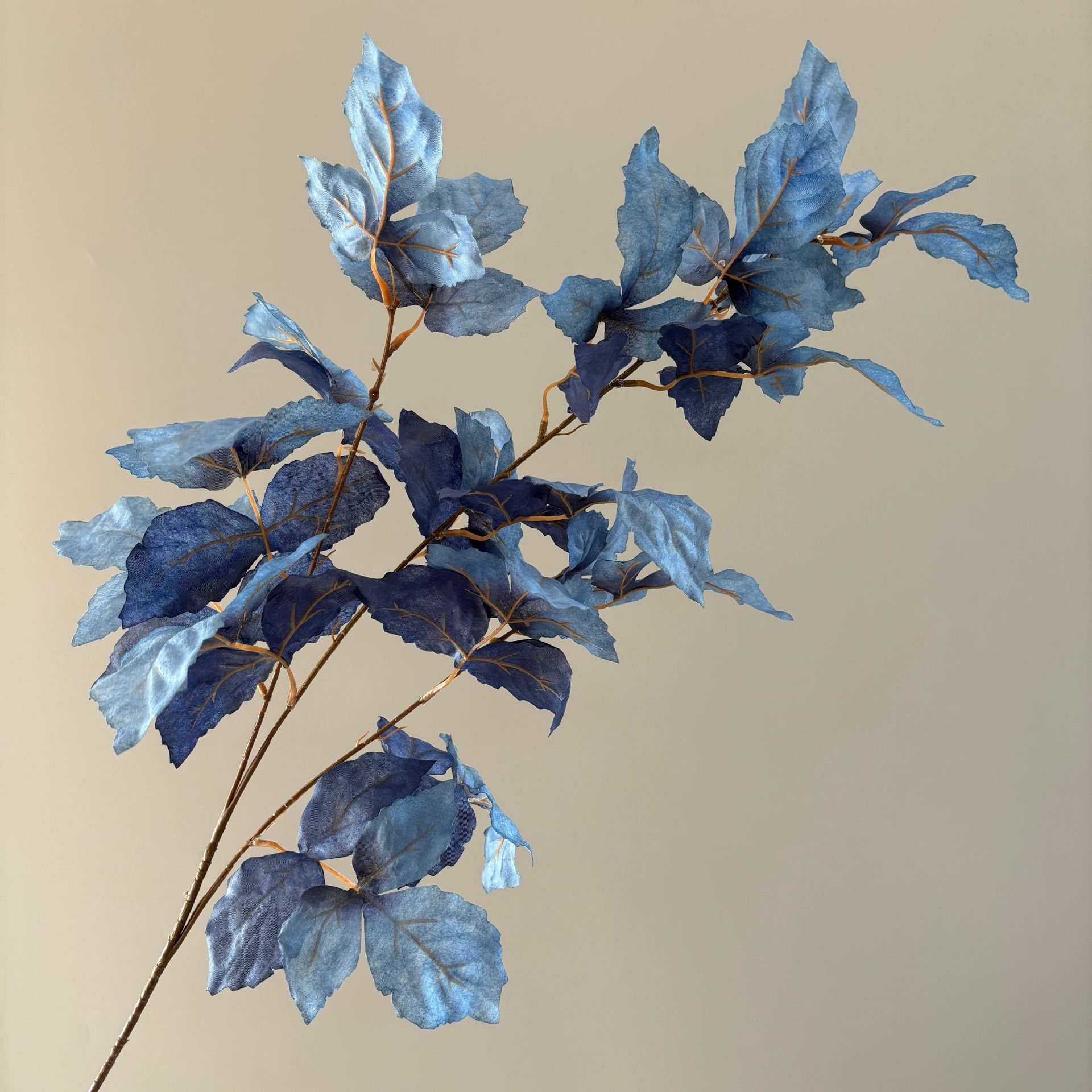 Feuille de Bluebird (Bleu Brume)