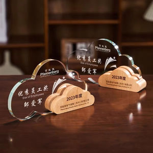 Trofeo <span class=keywords><strong>de</strong></span> cristal conmemorativo personalizado Diseño en forma <span class=keywords><strong>de</strong></span> nube Trofeos <span class=keywords><strong>de</strong></span> cristal <span class=keywords><strong>de</strong></span> madera - Product Image 4