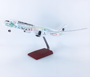 41cm 1:130 Lumière LED <span class=keywords><strong>à</strong></span> commande vocale avec roues Mexican Airlines <span class=keywords><strong>Serpent</strong></span> <span class=keywords><strong>à</strong></span> plumes Dieu B787-9 Ornement décoratif - Product Image 2