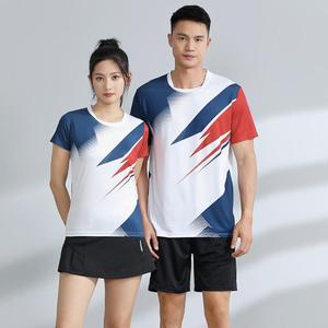 Kaos Olahraga Pria Kustom Pabrik, Cepat Kering, Bahan Polyester Bernapas, untuk Tenis, Bulu Tangkis, Pickleball, Pakaian Tim - Product Image 1