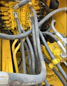 Excavadora de 22 toneladas KOMATSU 2023, horas de trabajo bajas, importación de Japón, gran oferta, Cummins EPA CE, rodamiento de bomba de engranajes de caja de cambios de Motor - Product Image 6