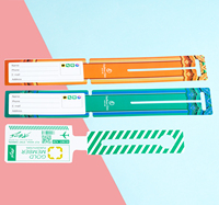Étiquettes à bagages personnalisées étanches et résistantes à la déchirure avec impression de lettres à motifs Étiquette à bagages de cabine en papier synthétique