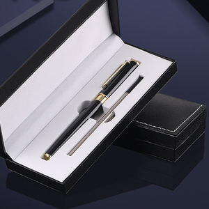 Nuevo Bolígrafo de Tinta de Gel Negro Metálico con Logotipo Personalizado - Product Image 1