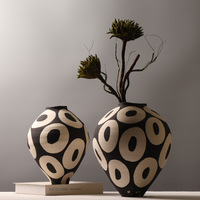 Vase en céramique imprimé léopard de couleur assortie peint à la main avec bouche de bouteille pincée créative décoration florale en porcelaine de haute qualité