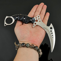 Biochemical 8 Game Chris Redfield Mechanical Claws Knifes Weapons Model Craft Decoration Alloy Resident Evil