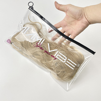 Bolsas de PVC transparentes esmeriladas con logo impreso para embalaje de prendas, bolsas personalizadas con cierre ziplock para extensiones de cabello humano y pelucas, con cremallera y colgador.