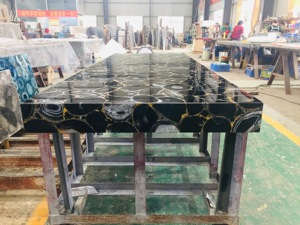Dalles <span class=keywords><strong>de</strong></span> pierre gemme d'agate noire naturelle rétro-éclairées stratifiées avec le panneau <span class=keywords><strong>en</strong></span> <span class=keywords><strong>verre</strong></span> translucide soutenant T20mm poli - Product Image 3