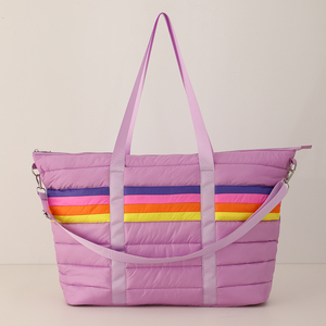 حقيبة حمل واسعة من مصمم لعطلة نهاية الأسبوع ، حقائب حمل منتفخة ومشرطة - Product Image 2