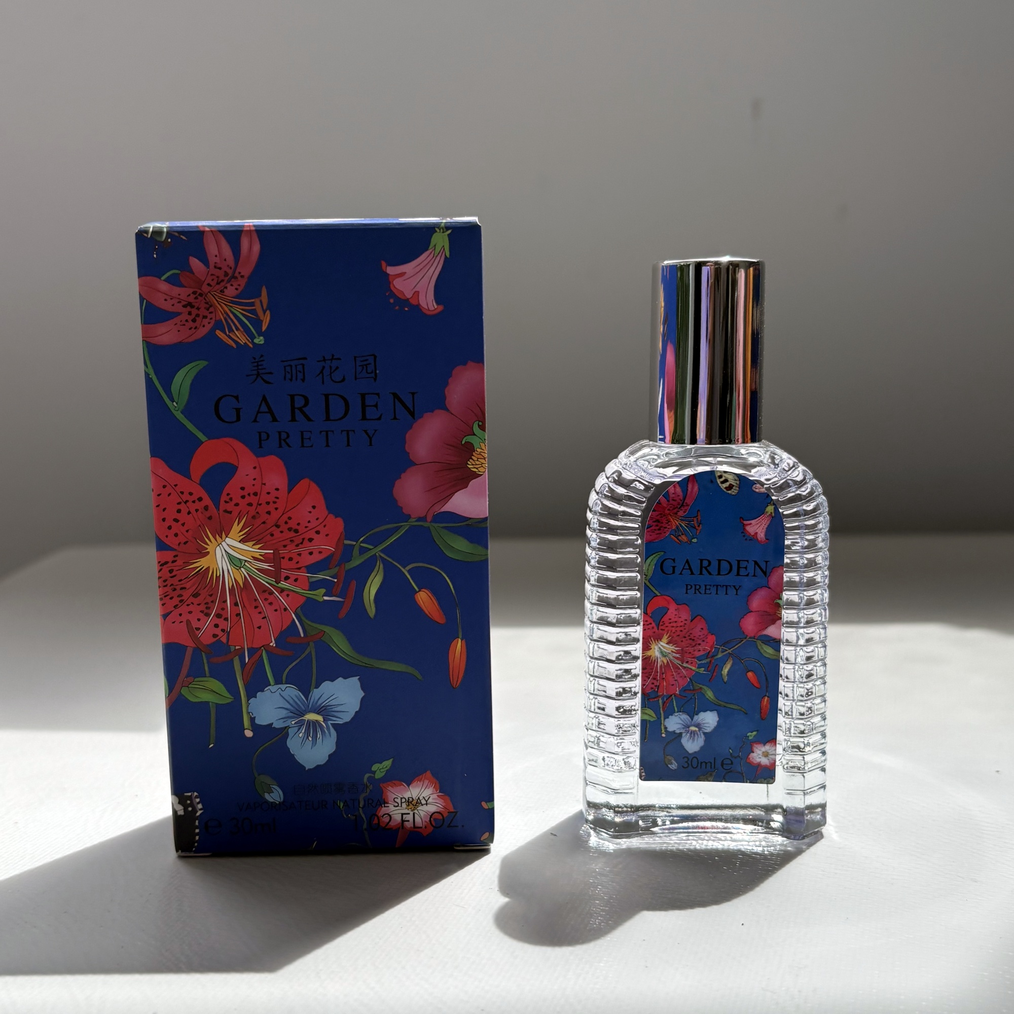 สีน้ำเงิน