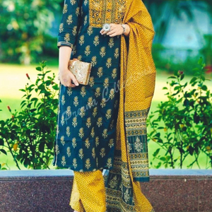 ชุดสูทคุณภาพพรีเมี่ยมสำหรับผู้หญิงผ้าคอตตอนแท้ปักลายสไตล์อินเดีย - Product Image 4