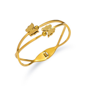 Luxe roestvrijstalen 18K vergulde armbanden en armbanden met vlinderdesign, anti-oxidatie, voor dames - Product Image 6