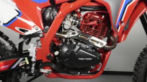 Moto tout-terrain BNK d'occasion pour adultes, 4 temps, 200-400cc, monocylindre, démarrage au disque, motocross, performances à haute vitesse - Product Image 3