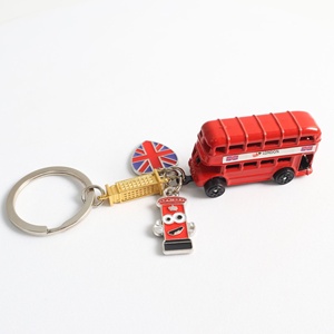 Ensemble de porte-clés souvenirs de <span class=keywords><strong>Londres</strong></span> : <span class=keywords><strong>Bus</strong></span> à deux étages rouge, cabine téléphonique, boîte aux lettres – Cadeau de voyage pour touristes et boutiques de souvenirs - Product Image 5