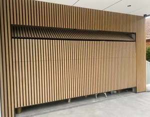 Système <span class=keywords><strong>de</strong></span> <span class=keywords><strong>porte</strong></span> <span class=keywords><strong>de</strong></span> <span class=keywords><strong>garage</strong></span> moderne en aluminium à isolation thermique sur mesure, avec fonction grill pliable et surveillance à distance - Product Image 6