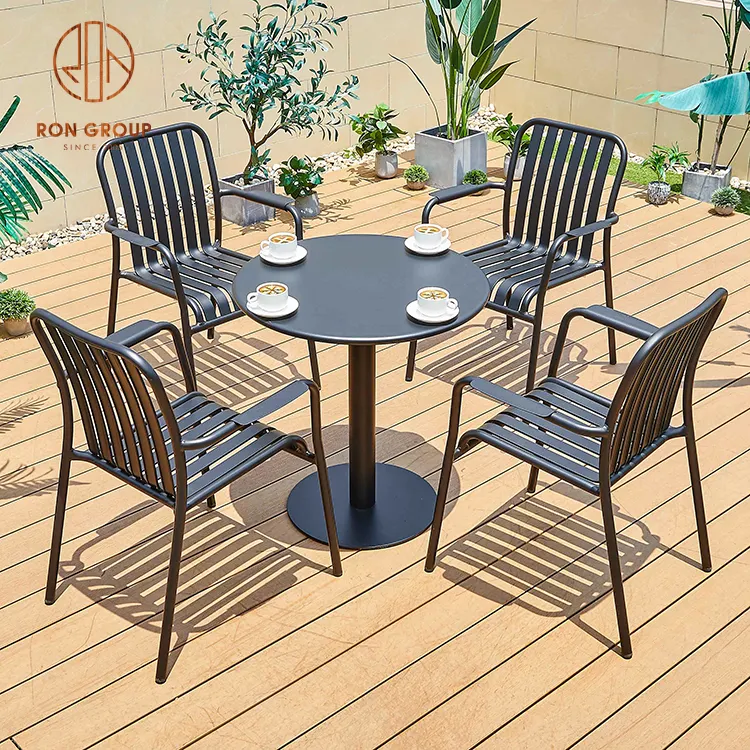 2023 nouveau Design personnalisé jardin hôtel Restauration matériel en aluminium Table à manger et chaises ensembles français Patio mobilier d'extérieur