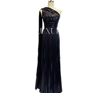 Robe longue élégante et sexy pour femme, nouvelle collection été 2026, à épaules dénudées et dos nu, sans manches, vente en gros - Product Image 5