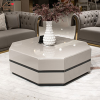 Moderner Italienischer Massivholz-Couchtisch mit Schublade, Spiegeldesign, Rechteckiger Tischplatte und Lederbesatz für Wohnzimmer