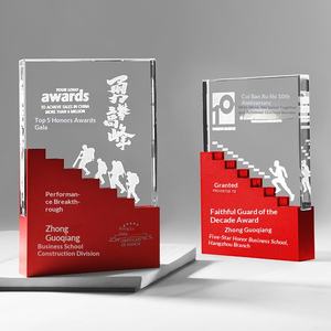 Trofeo Creativo en Forma <span class=keywords><strong>de</strong></span> Libro <span class=keywords><strong>de</strong></span> Cristal Rojo, Medalla con Escalones, Grabado Láser Personalizado, Diseño <span class=keywords><strong>de</strong></span> <span class=keywords><strong>Estrella</strong></span> <span class=keywords><strong>de</strong></span> <span class=keywords><strong>Cinco</strong></span> Puntas - Product Image 3