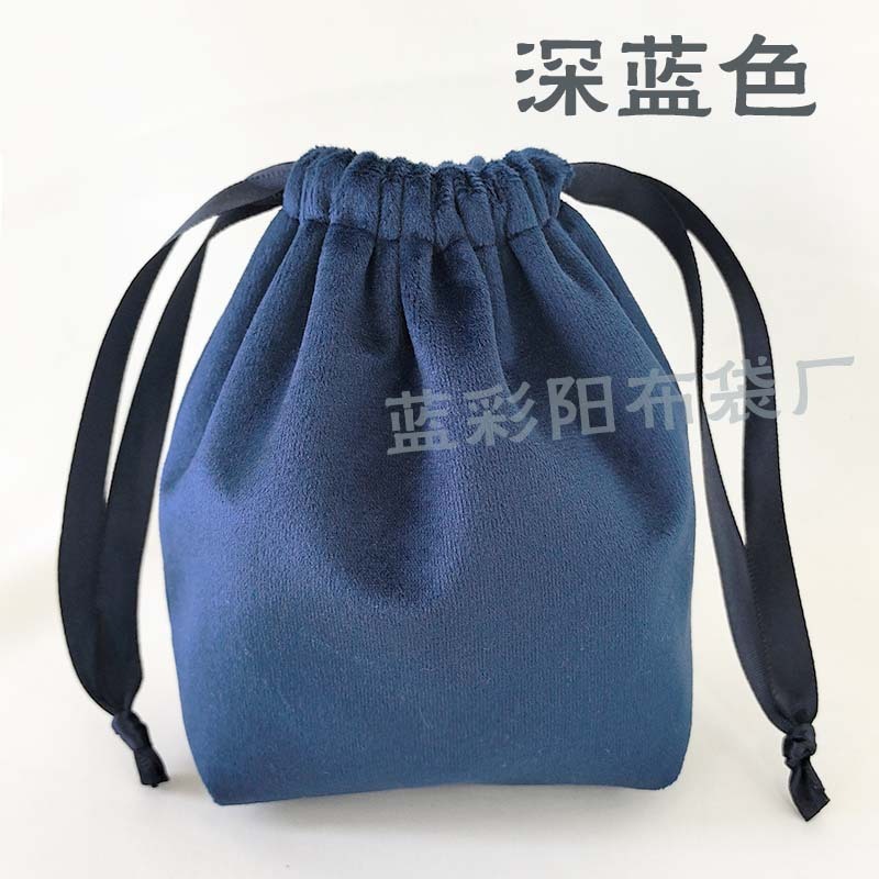 Bleu foncé