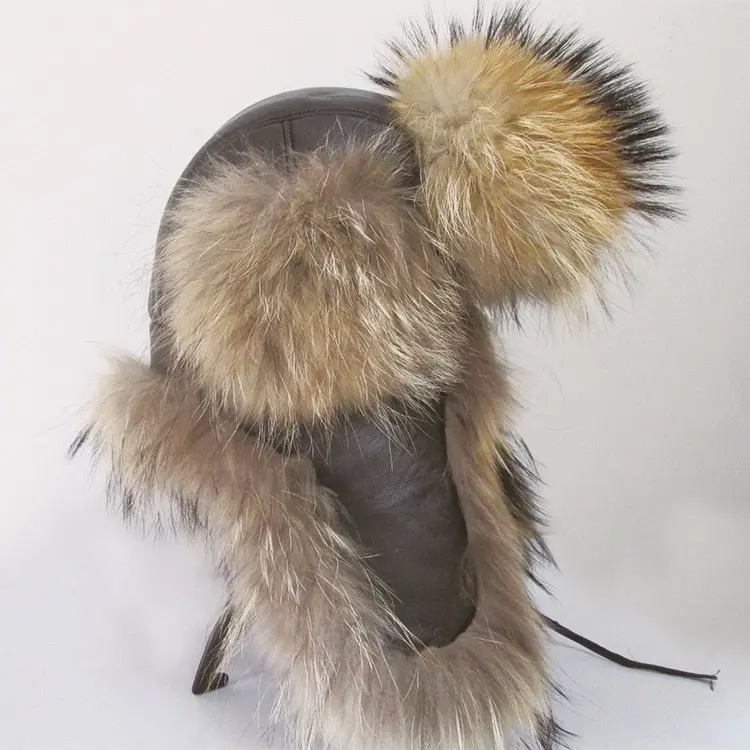 Xj Chinese Groothandel Russische Stijl Pluizige Wasbeer Bont Hoge Kwaliteit Winter Trapper Hoed Met Schapenvacht Lederen Top