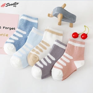 Calcetines <span class=keywords><strong>Antideslizantes</strong></span> para Bebés, Niños y Niñas, de Algodón Grueso Blanco, <span class=keywords><strong>Antideslizantes</strong></span>, Personalizados al por Mayor - Product Image 3