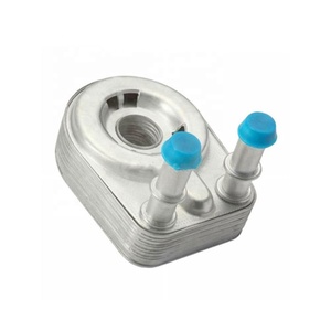 Radiatore olio motore 55191707 46810102 per Fiat <span class=keywords><strong>Doblo</strong></span> <span class=keywords><strong>Cargo</strong></span> 223_2000- 1.9 JTD 223ZXE1A 55236570 55236574 - Product Image 1