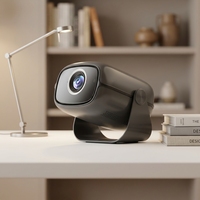 Projecteur intelligent portable avec support rotatif, système Android intégré, prise en charge Wi-Fi et Bluetooth, commande vocale IA, haut-parleurs intégrés, pour la maison et l'extérieur