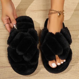 Chaussons en fourrure épaisse pour femmes, antidérapants, pour la maison, à porter à l'extérieur, chauds, en coton, pour la maternité post-partum - Product Image 3