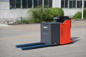 Model CBD20/25-491 UGD AC Drive Ride-on Pallet Truck 2t 2.5t Lead Acid Battery Warehouse Order Picking Machine - Product Image 4