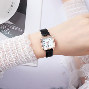 Montre-bracelet à quartz de luxe pour femme, style rétro simple, petit cadran carré, bracelet en <span class=keywords><strong>cuir</strong></span>, vente en gros, Reloj Mujer - Product Image 1