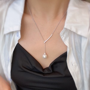 Collar de Plata de Ley S925 con Estrella Pequeña de Plata Cepillada Danube con Incrustaciones de Diamantes de Colores, Exquisita Cadena de Hueso de Serpiente, Collar de Perlas - Product Image 1