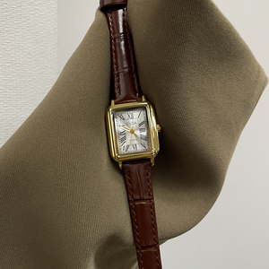Montre rétro CILOA pour femme, tendance, de haute qualité, étanche, à quartz, cadeau - Product Image 6