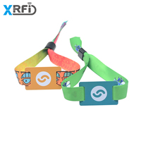 Bracelet en silicone tissé Mifare EV1 4K 125 kHz, carte de contrôle d'accès NFC 13,56 MHz, bracelets RFID – Prix usine