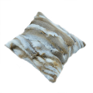 <span class=keywords><strong>Coussin</strong></span> décoratif ultra-doux en fausse fourrure de lapin Rex, motif rayé, garnissage en velours plumeux, pour chambre à coucher, chevet et salon - Product Image 5