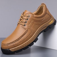 Zapatillas Moc-Toe para Hombre Listas para Enviar, de Cuero Granulado, con Plataforma Plana y Suela Resistente, Venta al Por Mayor, MOQ Bajo, Entrega Rápida