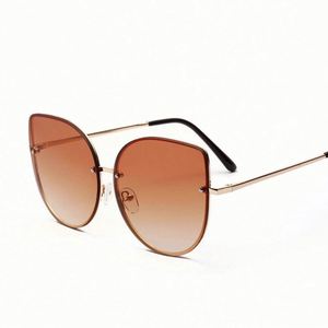 Lunettes de soleil tendance rétro à monture large pour femmes, dégradées, style œil de chat surdimensionné, nouvelle collection 2020, vente chaude - Product Image 2