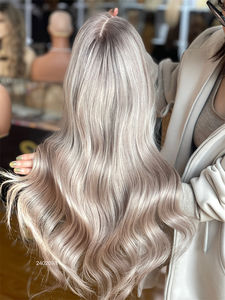 Parting Anywhere Perruques de cheveux humains de base en soie pleine dentelle sans colle HD Lace Natural Look Balayage Blonde Full Lace Silk Top Perruques - Product Image 6