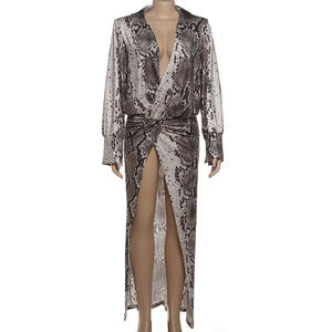 Peeqi K25D83794 Nuovo <span class=keywords><strong>Abito</strong></span> Autunnale da Donna alla Moda, Maniche Lunghe, Stampa Motivo Serpente, Sexy Scollatura Profonda a V, <span class=keywords><strong>Abito</strong></span> <span class=keywords><strong>con</strong></span> <span class=keywords><strong>Spacco</strong></span>, Vestito Casual <span class=keywords><strong>Lungo</strong></span> - Product Image 5